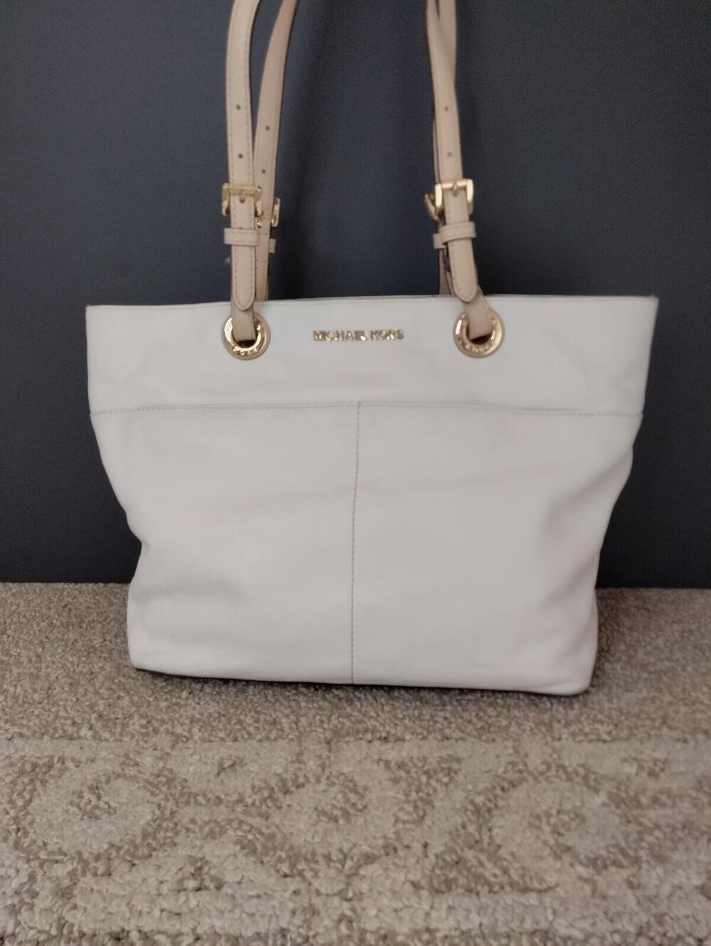 Michael Kors Bedford Medium Pebbled Leather Pocket Tote White Gold